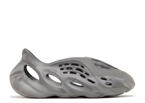 YEEZY FOAM RUNNER MX GRANITE